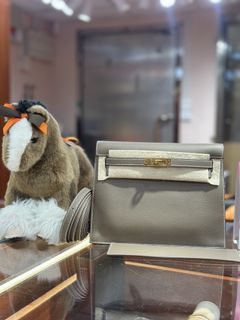 （分類：）位於 。 由 360_Luxury 提交（商品編號 1456986638，圖片 1）。簡介： 。
