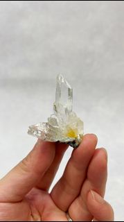 （分類：）位於 。 由 js_minerals_collection 提交（商品編號 1457060235，圖片 1）。簡介： 。