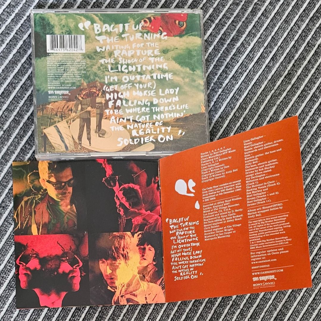 🌟 🇸🇬 [CD Album] Oasis – Dig Out Your Soul (2008) (Category: CDs & DVDs) located in Singapore. Submitted by strangecell (Listing ID 1456961380, Image 3). Description: Many more Various Genres: https://www.carousell.sg/p/1253907759 Disco/Funk/Soul/Easy Listening/Lounge/Jazz/Chill-out: https://carousell.com/p/1028943398 Electronic Dance, EDM, DJ Mix: https://carousell.com/p/1035784902 *************************************** Self-collect at Area S