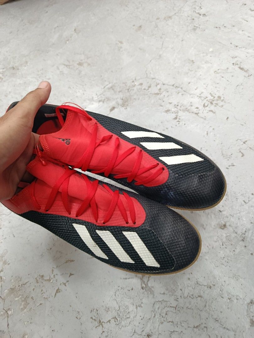 ADIDAS FUTSAL SHOES (Category: Sneakers) located in Dagupan City. Submitted by rodolfo_b (Listing ID 1457060630, Image 3). Description: .