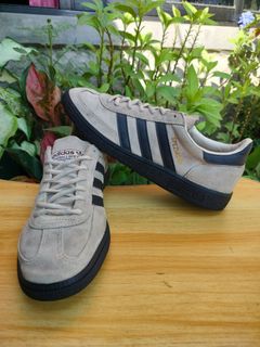 (Category: ) located in . Submitted by sneakerhousedavao (Listing ID 1456961318, Image 1). Description: .