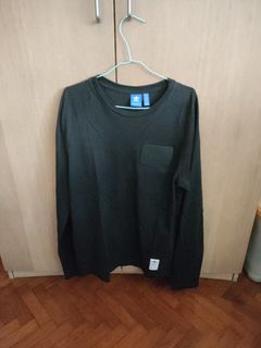 (Category: ) located in . Submitted by garmy.goods (Listing ID 1456975382, Image 1). Description: .