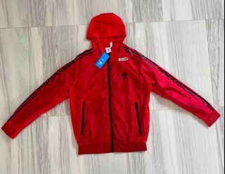 (Category: ) located in . Submitted by thrifting_jake (Listing ID 1457094894, Image 1). Description: .