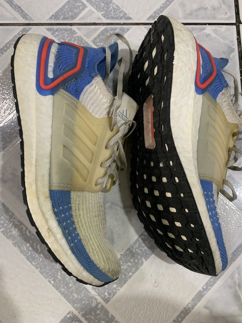 Adidas running shoe (Category: Sneakers) located in Antipolo. Submitted by cebb888 (Listing ID 1456979881, Image 2). Description: Selling adidas running shoe , light weight comfortable to wear .. usage : 89% Where is as is ...