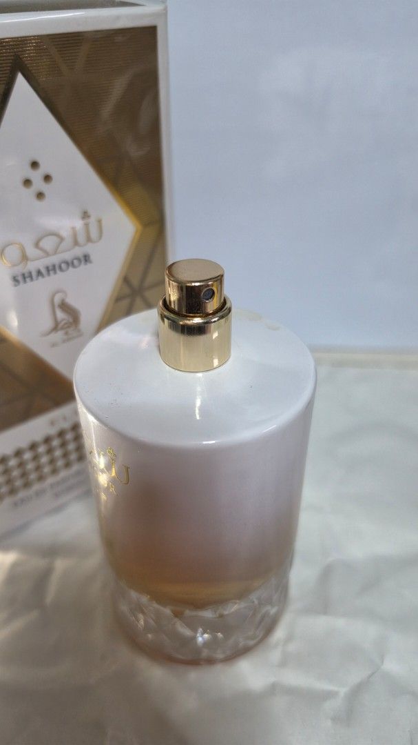 Al Absar Shahoor Elixir (Category: Fragrance & Deodorants) located in Quezon City. Submitted by mintchoco000 (Listing ID 1457027359, Image 3). Description: - 95 to 97 /100 ml, with bo - bought from 🍊 app (GL Online Shop PH) - rfs: decluttering, not using it na - LAST PRICE POSTED .