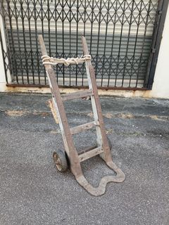 (Category: ) located in . Submitted by jamie9collector (Listing ID 1457120252, Image 1). Description: .