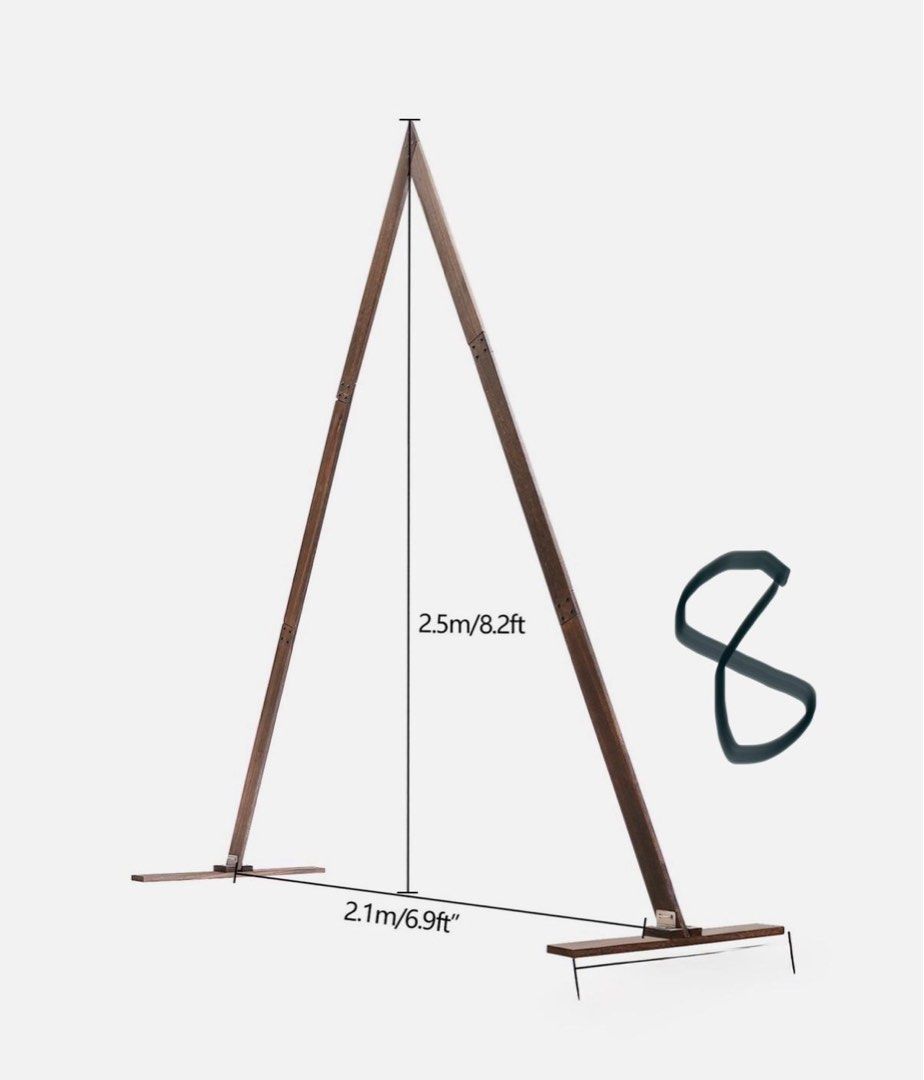 Arch Backdrop Stand Triangle (Category: Outdoor Furniture) located in Singapore. Submitted by syeow (Listing ID 1456961313, Image 3). Description: - Gold Triangle metal archway - Perfect for weddings, parties, or garden decoration - Easy to assemble - Sturdy base for stability - Can be decorated with flowers or fabric - Creates a lovely focal point - Approx. 2.5M tall x 2.1M wide.