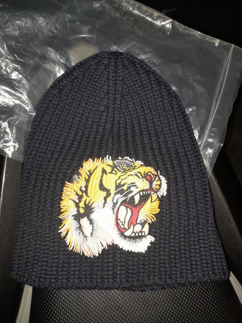 Authentic Gucci Beanie Hat (Category: Activewear) located in Manila. Submitted by dmnsnl_fits (Listing ID 1457109031, Image 1). Description: authentic Gucci Beanie Hat, no major flaws, just loose stitch on tag. need a light wash..