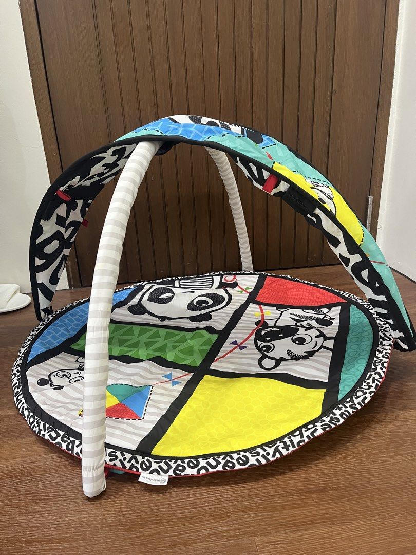 Baby Einstein Playmat for tummy time (Category: Infant Playtime) located in Rizal. Submitted by lynneber (Listing ID 1456969726, Image 1). Description: What you see is what you get.