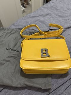 （分類：）位於 。 由 kkkkaaaacute 提交（商品編號 1457098691，圖片 1）。簡介： 。
