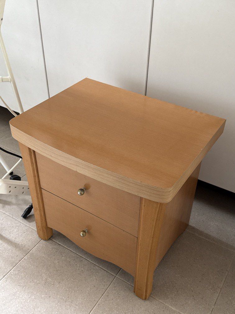 Bedside table (Category: Tables & Sets) located in Singapore. Submitted by pollypocketx (Listing ID 1457012108, Image 1). Description: 50cm length x 48cm height x 40cm width self pick up.