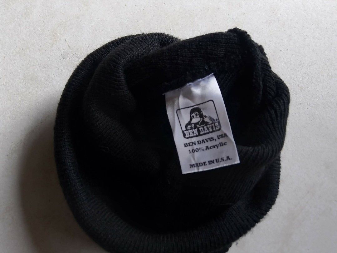 Ben Davis Black Acrylic Beanie USA Made (Category: Caps & Hats) located in Quezon City. Submitted by cruz_robert (Listing ID 1457020877, Image 2). Description: - Classic black beanie from Ben Davis - Made in USA - 100% acrylic material - Iconic Ben Davis logo patch on front - Simple, comfortable, and warm - Perfect for everyday wear.