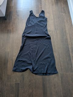 (Category: ) located in . Submitted by closetcurations (Listing ID 1456958548, Image 1). Description: .