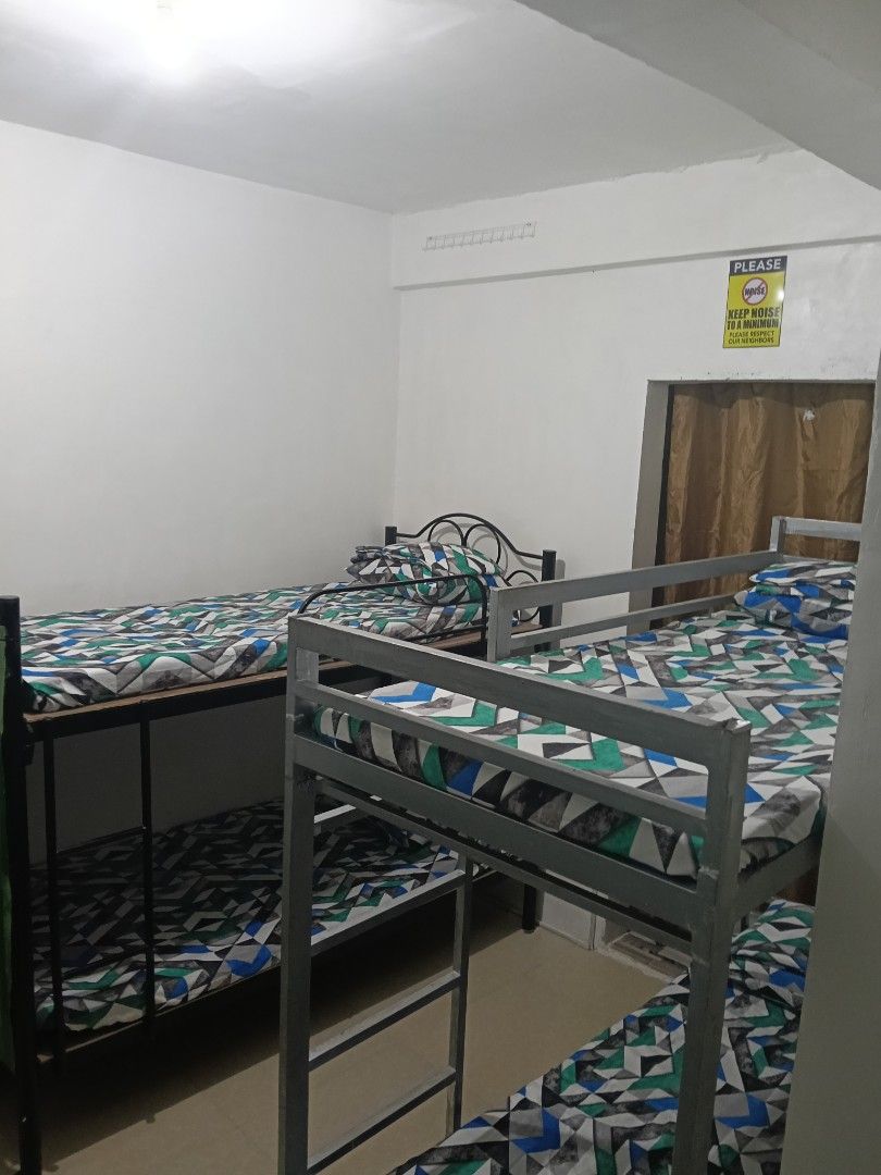 Boarding house Transient for rent (Category: Apartments & Condos) located in Mabalacat. Submitted by cbhboardinghouse (Listing ID 1457137616, Image 3). Description: looking for a clean,safe and affordable place to stay? accommodations available! .semi/fully furnished rooms . comfortable beds .free wifi .kitchen and clean bathrooms .safe and secure location .24/7 cctv operations .convenient access to public transportations,shops and restaurants Ra