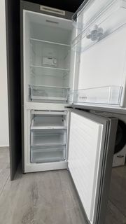 (Category: ) located in . Submitted by vatiya (Listing ID 1457003248, Image 1). Description: .
