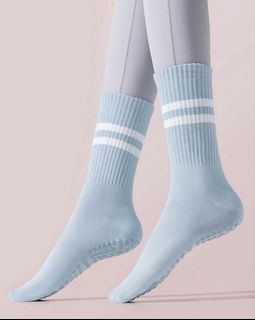 (Category: ) located in . Submitted by lizza_closet (Listing ID 1457015247, Image 1). Description: .