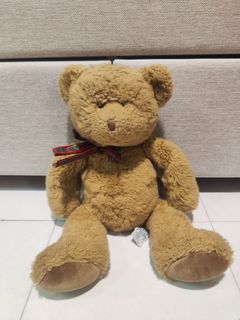 (Category: ) located in . Submitted by faraellapreloved (Listing ID 1457076720, Image 1). Description: .