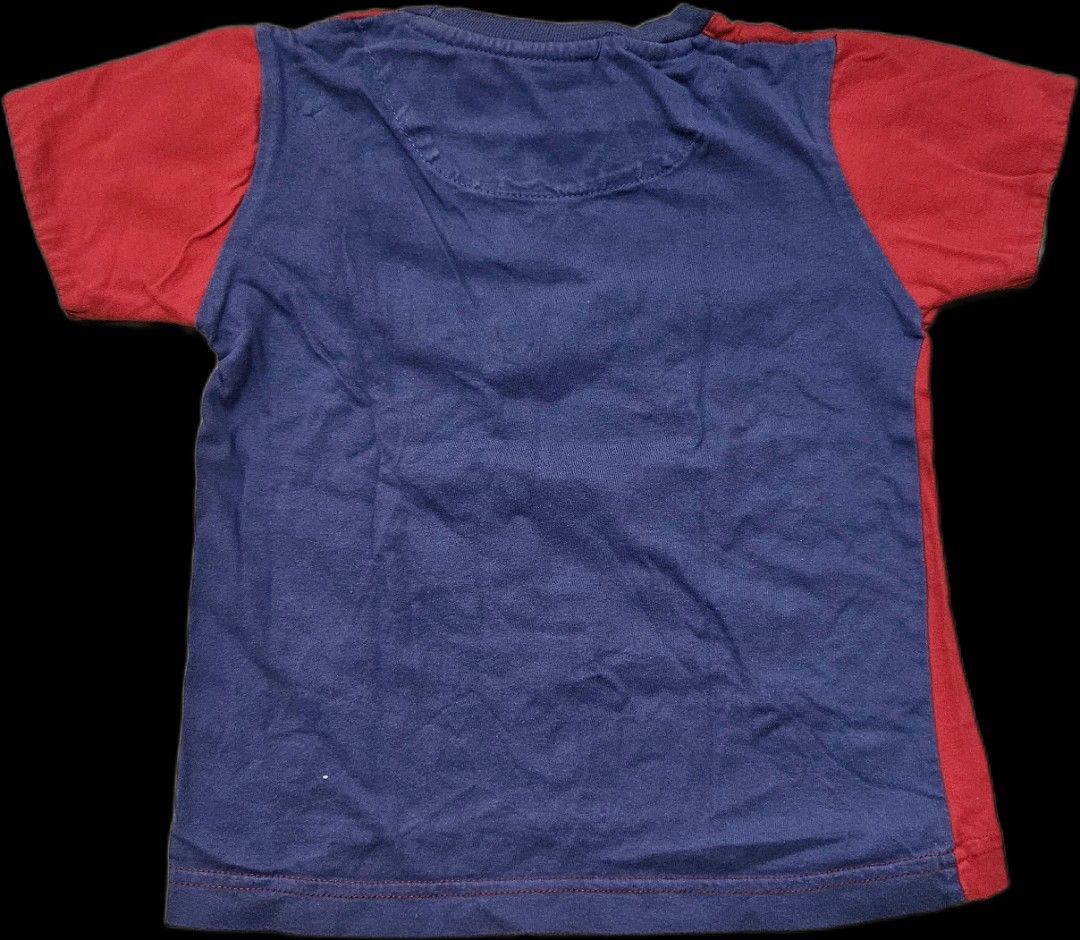 B/Tweeners T-shirt Red Blue Monkey Graphic Tee (Size 4) (Category: Babies & Kids Fashion) located in Makati City. Submitted by xzyche (Listing ID 1456978908, Image 2). Description: - Adorable red t-shirt for kids - Features a playful blue monkey graphic on the front - Contrasting blue sleeves and back - Ideal for casual, everyday wear - Easily pairs with shorts or jeans.