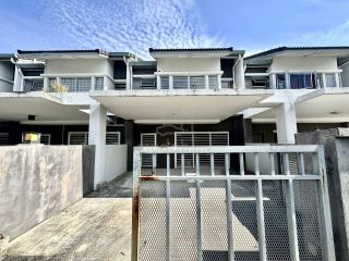 (Category: ) located in . Submitted by fadleeproperty (Listing ID 1456938486, Image 1). Description: .