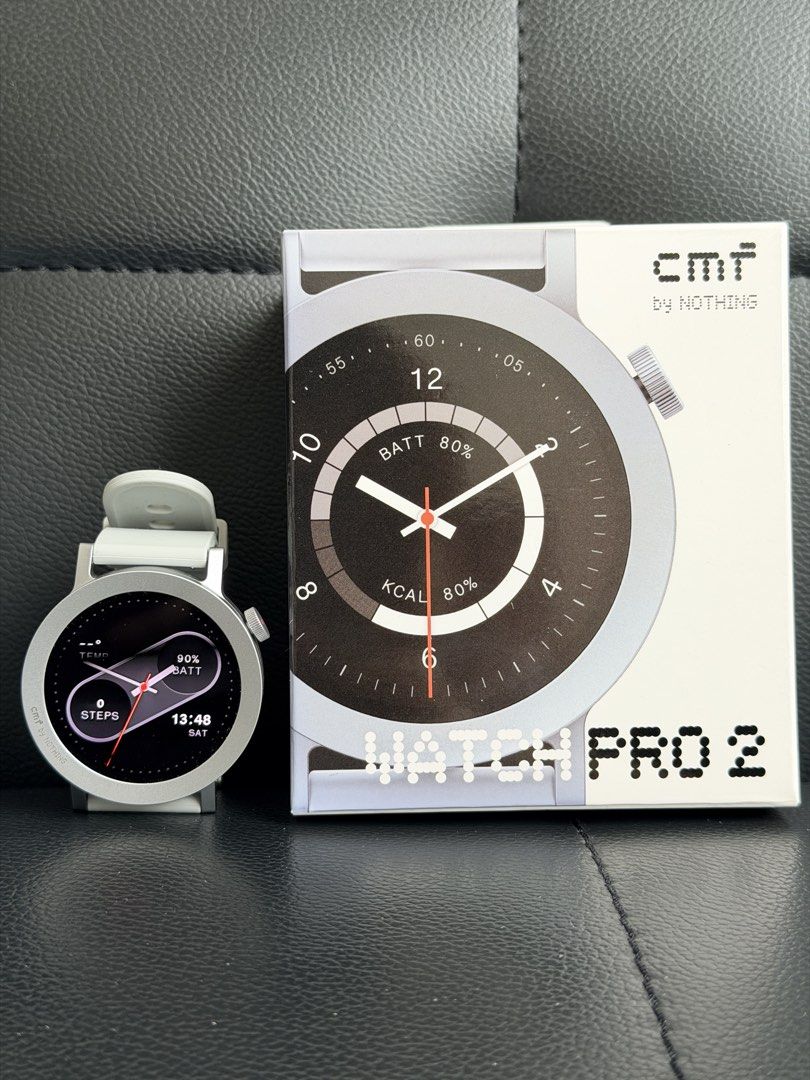 CMF by Nothing Watch Pro 2 Smartwatch Silver 智能手錶 （分類：智能穿戴裝置及智能手錶）位於 Hong Kong。 由 saumailo67 提交（商品編號 1456978985，圖片 1）。簡介： - CMF by Nothing Watch Pro 2 - Colour: Silver - Condition almost new - Includes Original box (a bit worn) and charging cable - Retail price: $499。