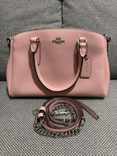 (Category: ) located in . Submitted by mycloset_saab (Listing ID 1456964994, Image 1). Description: .