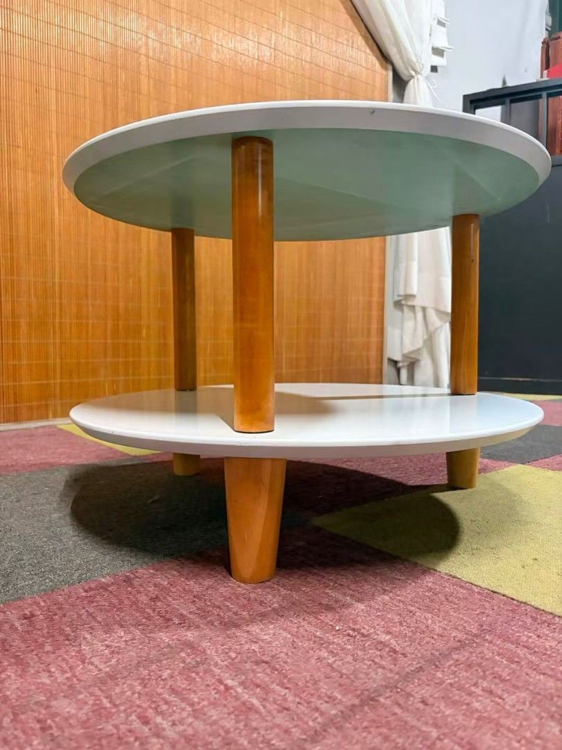 Coffee/center table (Category: Tables & Sets) located in Meycauayan. Submitted by marygracecasimiro (Listing ID 1457028753, Image 1). Description: Modern Round Coffee / Center Table SOLID WOOD!!! MABIGAT!!! ANGGANDA!!! Price : 4,500 ✅ Diameter : 24 inches ; Height : 16.5 inches In VERY good condition🩷.