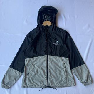(Category: ) located in . Submitted by newthrift-mohd (Listing ID 1457090758, Image 1). Description: .