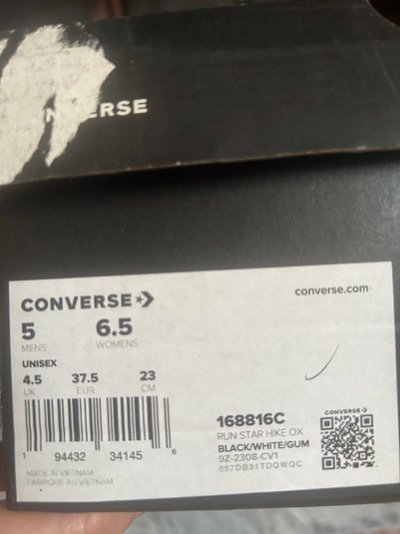 Converse run star hike ox women (Category: Sneakers) located in Taguig. Submitted by shepai (Listing ID 1456957140, Image 2). Description: Women 6.5 .