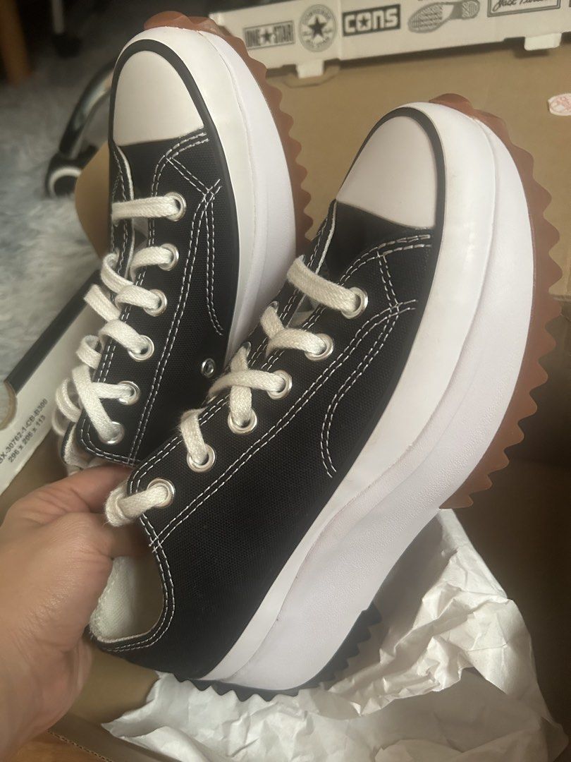 Converse run star hike ox women (Category: Sneakers) located in Taguig. Submitted by shepai (Listing ID 1456957140, Image 3). Description: Women 6.5 .