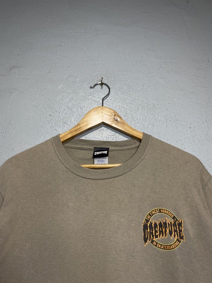 Creature (Category: Tshirts & Polo Shirts ) located in Bacong. Submitted by crommermann (Listing ID 1457088352, Image 3). Description: Creature 🏷️ + 90 shipping fee -Dimes Width 20.5 Length 27 -Condition 9/10 -Color Rate 9/10 Good Condition Color may vary due to lightning Very Presentable when Worn Pinholes Issue can be seen in the pictures Need Wash Pm/Dm Visayas Dumaguete loc J&T Courier Express 🚛🚛🚛.
