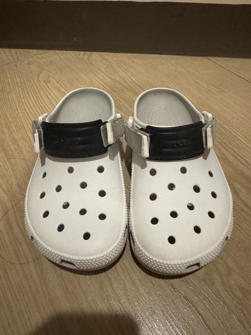 Crocs Classic Turbo Clog White Black Strap (Category: Slippers & Slides) located in Manila. Submitted by mabribee (Listing ID 1457066508, Image 3). Description: - White Crocs Classic Turbo Clogs - Size M 4 / W 6 - Lightly used and newly cleaned - A bit small for me used it for several times only - Authentic item from the physical store - Bought it for 3400.