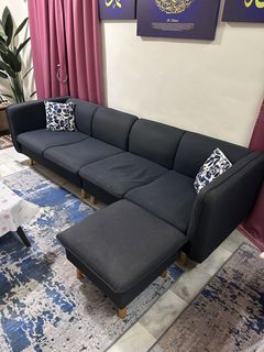 (Category: ) located in . Submitted by myclosetspreloved (Listing ID 1456959427, Image 1). Description: .