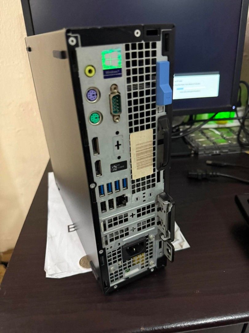 Dell optiplex 7060 (Category: Desktops) located in Manila. Submitted by happyearth.953a15 (Listing ID 1457079870, Image 2). Description: Dell optiplex 7060 I5 8th gen Intel UHD Graphics 630 8gb Ram 256gb ssd Windows 11 pro OS Unit with power cord 💸💸 7,500 Location: San Andres bukid manila Pick up or deliver.
