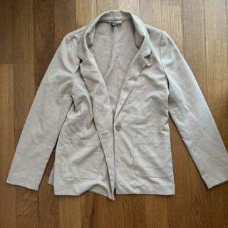 (Category: ) located in . Submitted by bagfulofclothes (Listing ID 1457002397, Image 1). Description: .