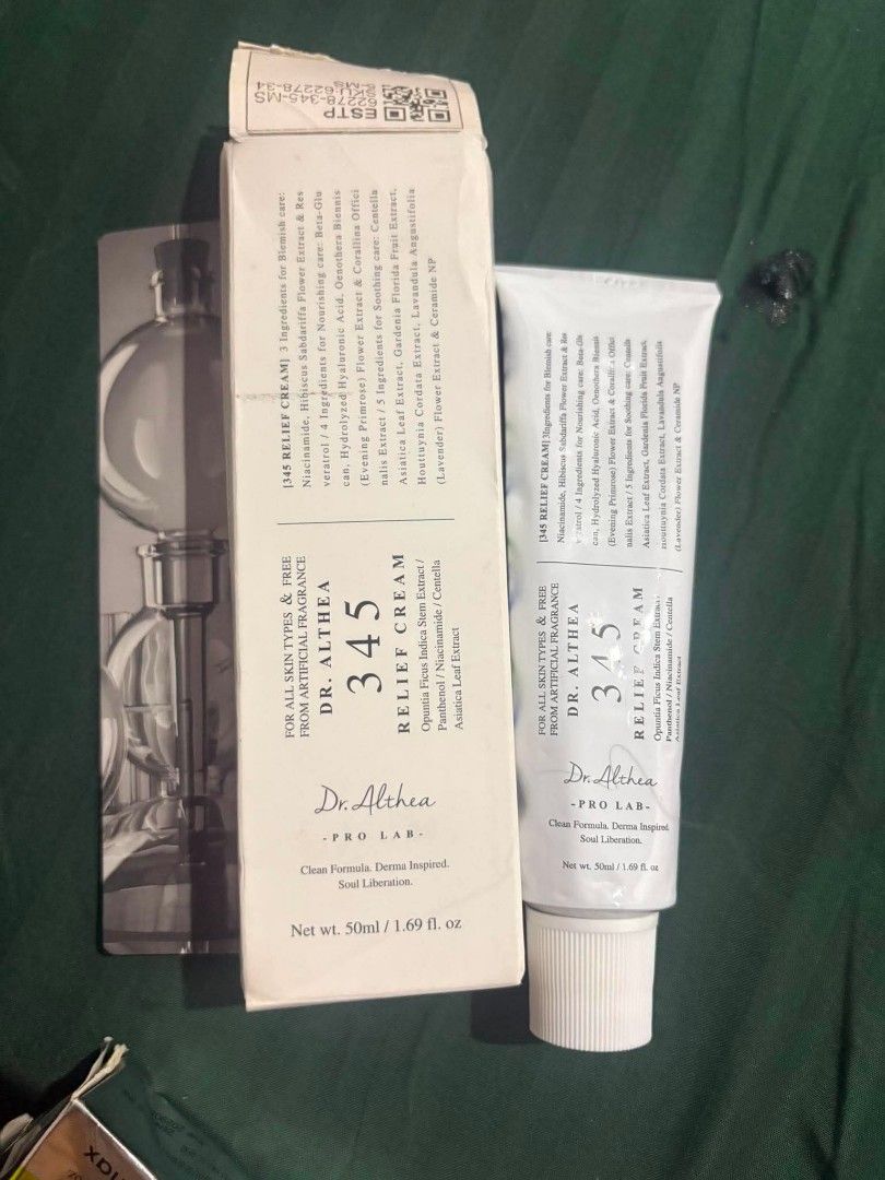 dr althea celimax (Category: Face Care) located in Makati City. Submitted by laurandelle.shop (Listing ID 1456964708, Image 2). Description: 800 isa 1500 for both.