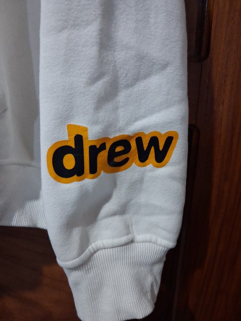 Drew House Hoodie (Category: Hoodies) located in Prosperidad. Submitted by yangbai (Listing ID 1457104952, Image 2). Description: White Drew House hoodie Color rate 10/10 Excellent condition dimes 23/27 .