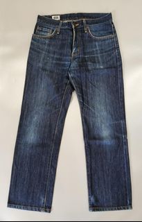 (Category: ) located in . Submitted by aydenthriftwear (Listing ID 1456976425, Image 1). Description: .