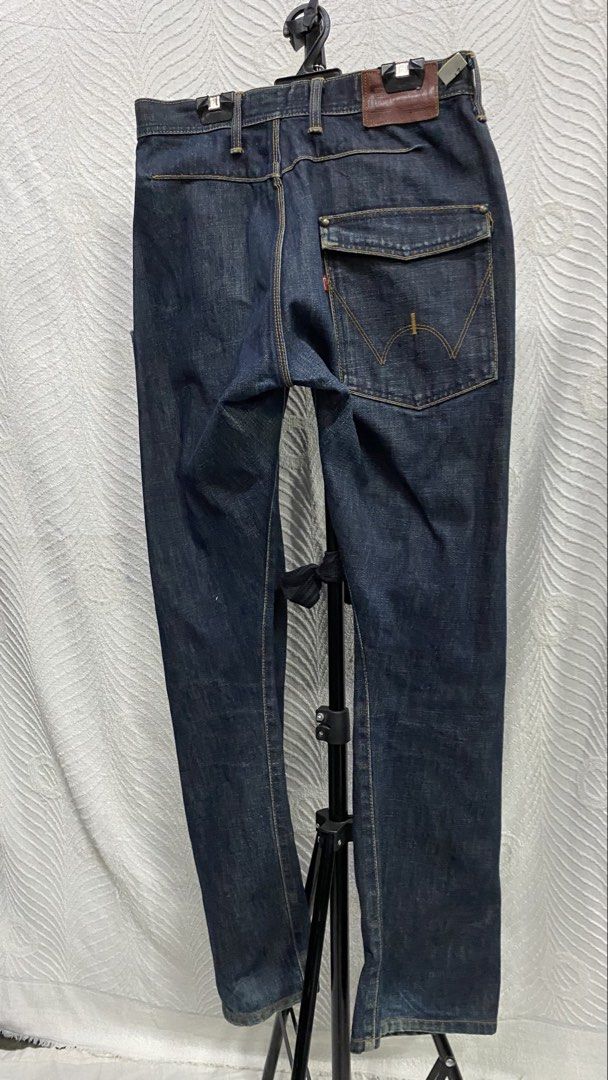 Edwin E-Function jeans (Category: Jeans) located in Kuala Lumpur. Submitted by sambundlegombak (Listing ID 1457085881, Image 2). Description: Ori size 30/34 inch Manual size 31 inch Labuh 41 inch Cawat 13 inch Bukaan kaki 8 inch MADE IN JAPAN .