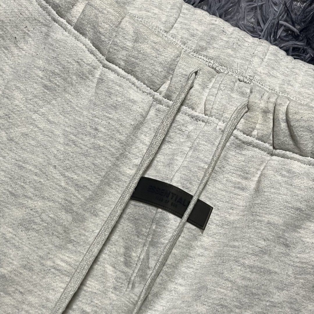 ESSENTIALS (Category: Joggers) located in Cagayan de Oro. Submitted by vyncntvault_co2 (Listing ID 1456963130, Image 3). Description: DETAILS - WAIST: FREE LENGTH: 41 THIGH: 14.5 HEM: 5.5 CONDITION: EXCELLENT COLOR RATE: /10 COLOR: FLAWS: .