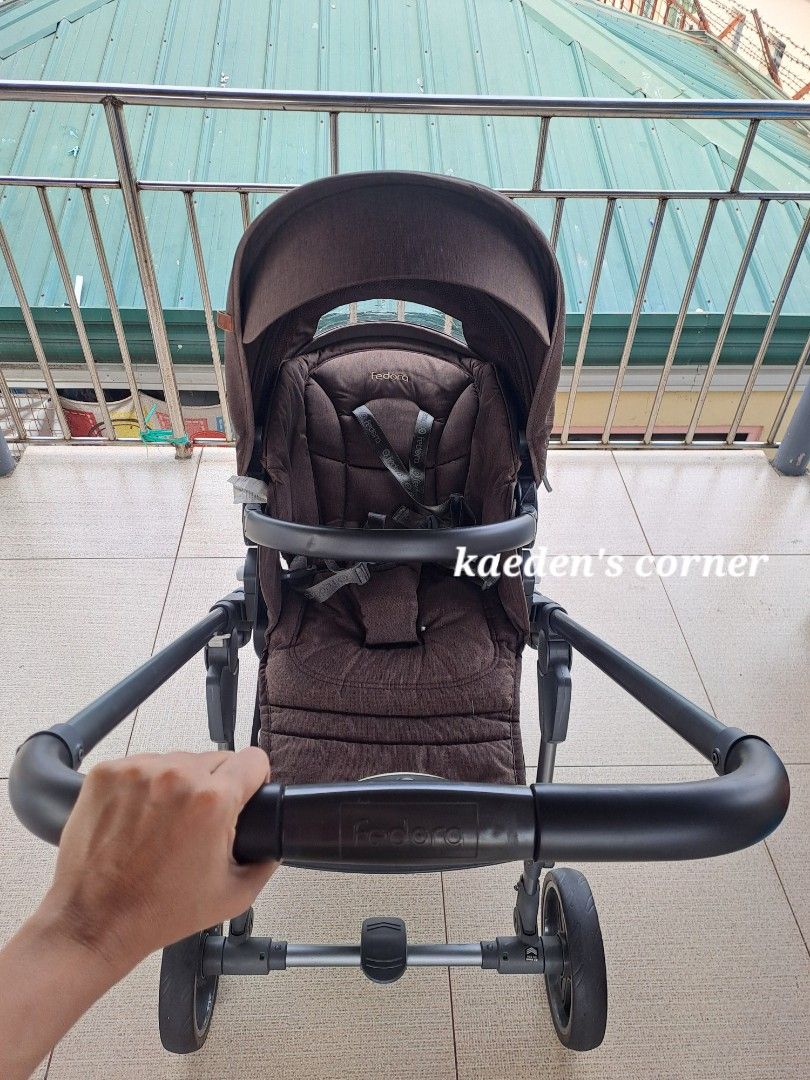 Fedora L5 stroller (Category: Strollers) located in Cebu City. Submitted by kaedenscebu (Listing ID 1457022954, Image 3). Description: Fedora L5 Premium luxury stroller ▪︎Newborn to toddler ▪︎Fully reclined for new born ▪︎5 points safety harness ▪︎With infant insert ▪︎Extendable sun canopy ▪︎Durable aluninum chassis ▪︎Reversible seat ▪︎Adjustable footrest ▪︎Smoother ride on various terrain ▪︎Shock absorbing wheels ▪︎Large shopping basket ▪︎High s