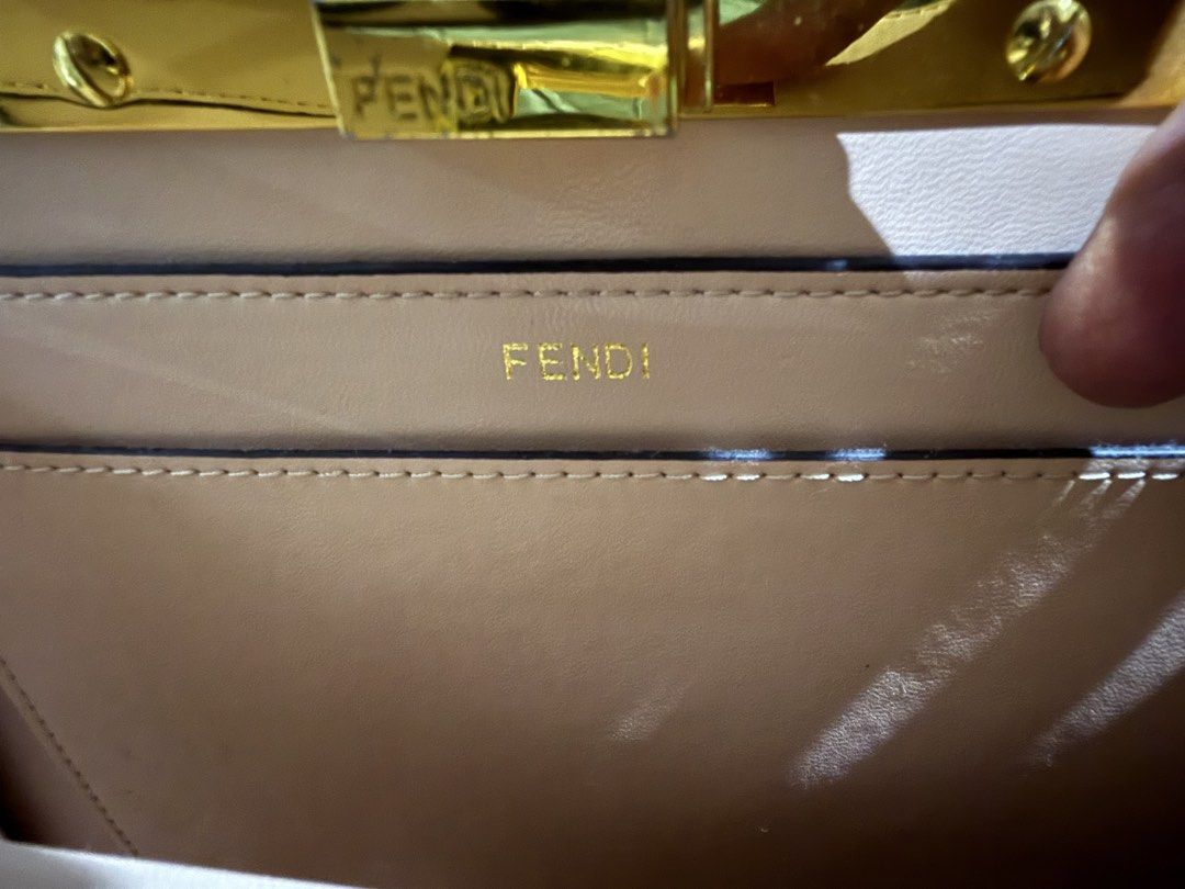 Super Sale!! Fendi Peekaboo IseeU in python embossed (Category: Luxury Bags & Wallets) located in Quezon City. Submitted by markandrewson1123 (Listing ID 1457114697, Image 3). Description: NGA With shoulder strap .