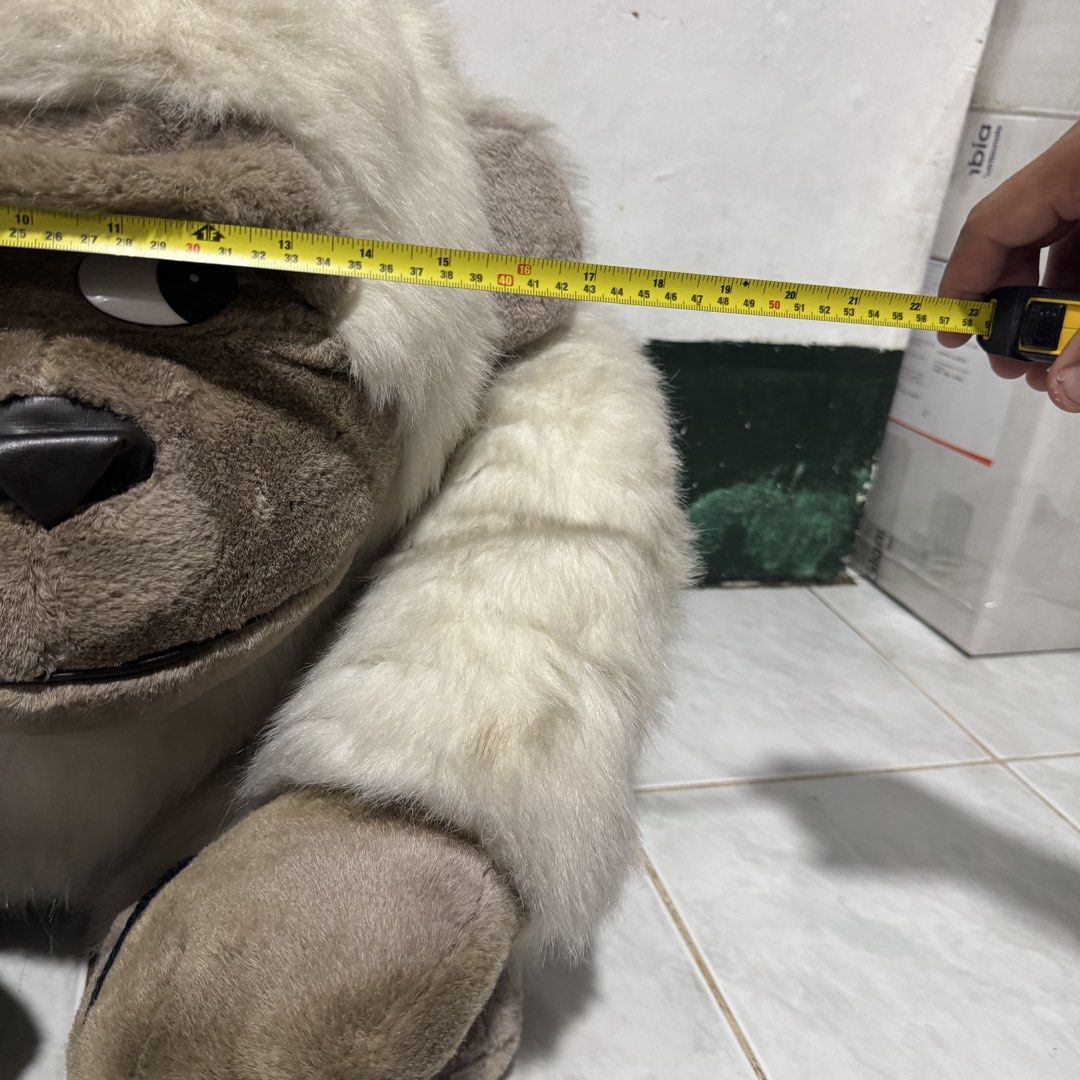 Fluffy Yeti Plushie - Large & Super Cute! (Category: Plushies & Soft Toys) located in Pasig City. Submitted by msjazzylad (Listing ID 1457005297, Image 2). Description: * Super soft and fluffy * Large and huggable it Cute funny/grumpy face * Perfect for room décor, collection, or as a cuddle buddy * Pre-loved but still in good condition * Clean and well cared for.