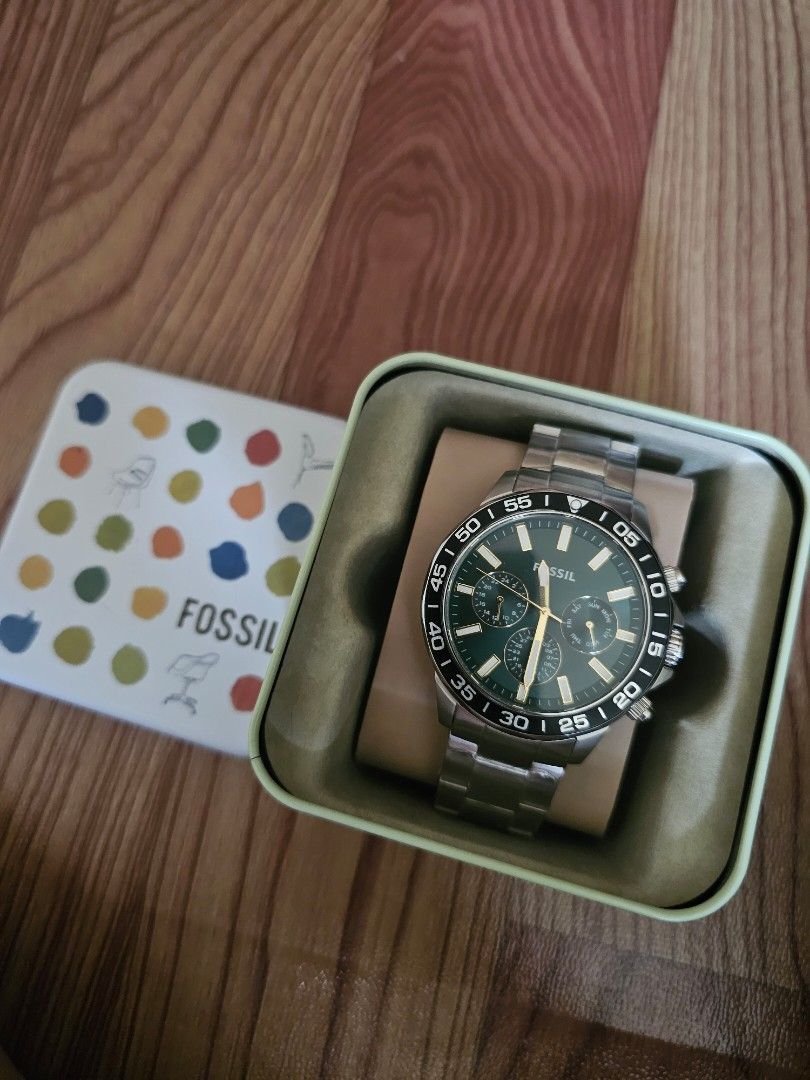 Fossil Bannon BQ2494 (Green) (Category: Men's Watches) located in Urdaneta. Submitted by bpsnsdx (Listing ID 1456980053, Image 3). Description: Fossil BQ2494 Bannon Multifunction Watch ⌚️ ✨ 100% Authentic FOSSIL Watch - BRAND NEW / NEVER USED - Complete with Fossil box - Stainless steel band - Black dial with gold-tone details - Quartz multifunction movement - 5 ATM water resistant 💰 Price: ₱5,500 (negotiable) 📍 Location: Mandaluyong 🚚 Ready t