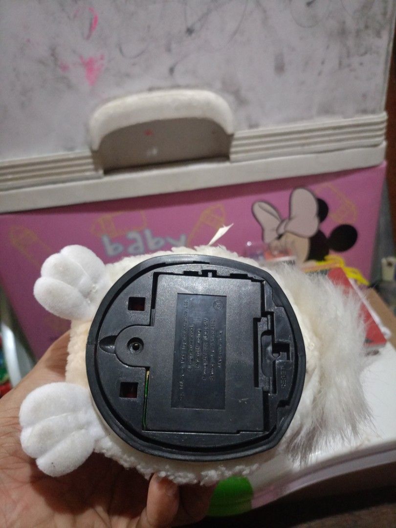 Furby vintage 1998 (Category: Interactive Toys) located in Manila. Submitted by raymund2501 (Listing ID 1457003489, Image 2). Description: for sale 800 working condition.