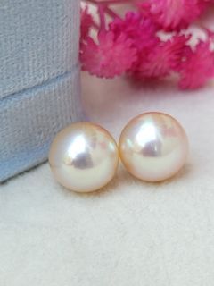(Category: ) located in . Submitted by Myjewelryroom (Listing ID 1457071214, Image 1). Description: .