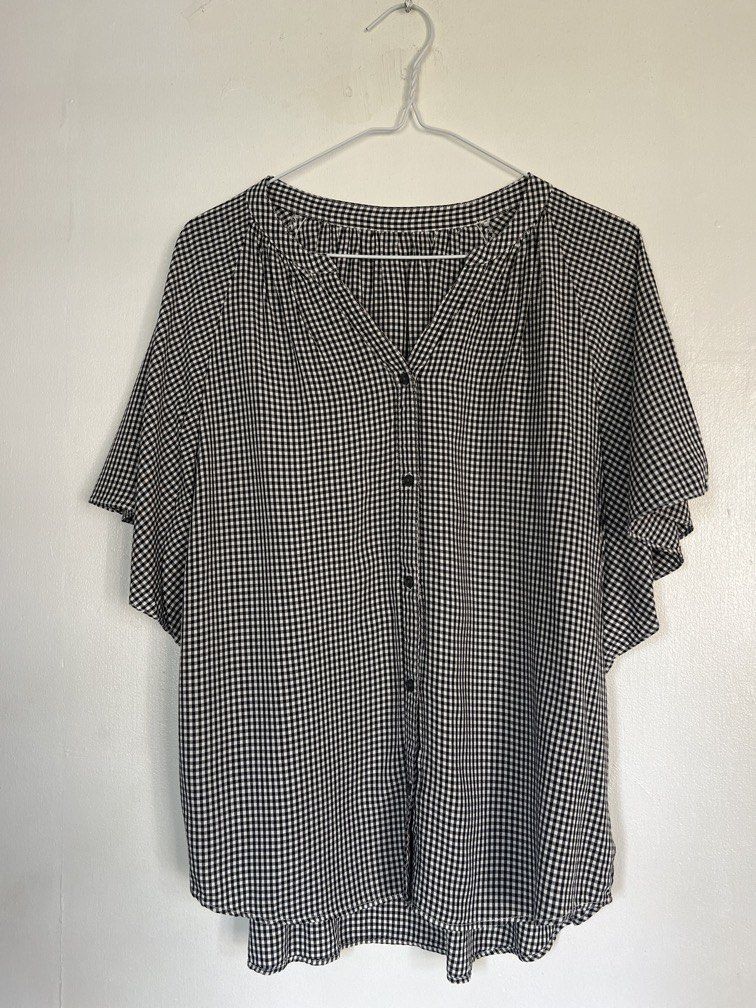 Global Work gingham print blouse (Category: Blouses) located in Las Pinas. Submitted by gaeley (Listing ID 1456963115, Image 1). Description: super pretty cotton material L on tag b: 22" armpit to armpit l: 24".