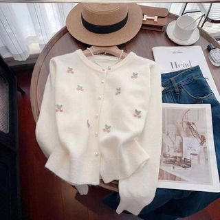 (Kategori: ) berada di . Dikirim oleh ayania97 (ID iklan 1456988933, Gambar 1). Deskripsi: .