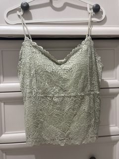 (Category: ) located in . Submitted by mjjjjjpreloved (Listing ID 1456995899, Image 1). Description: .