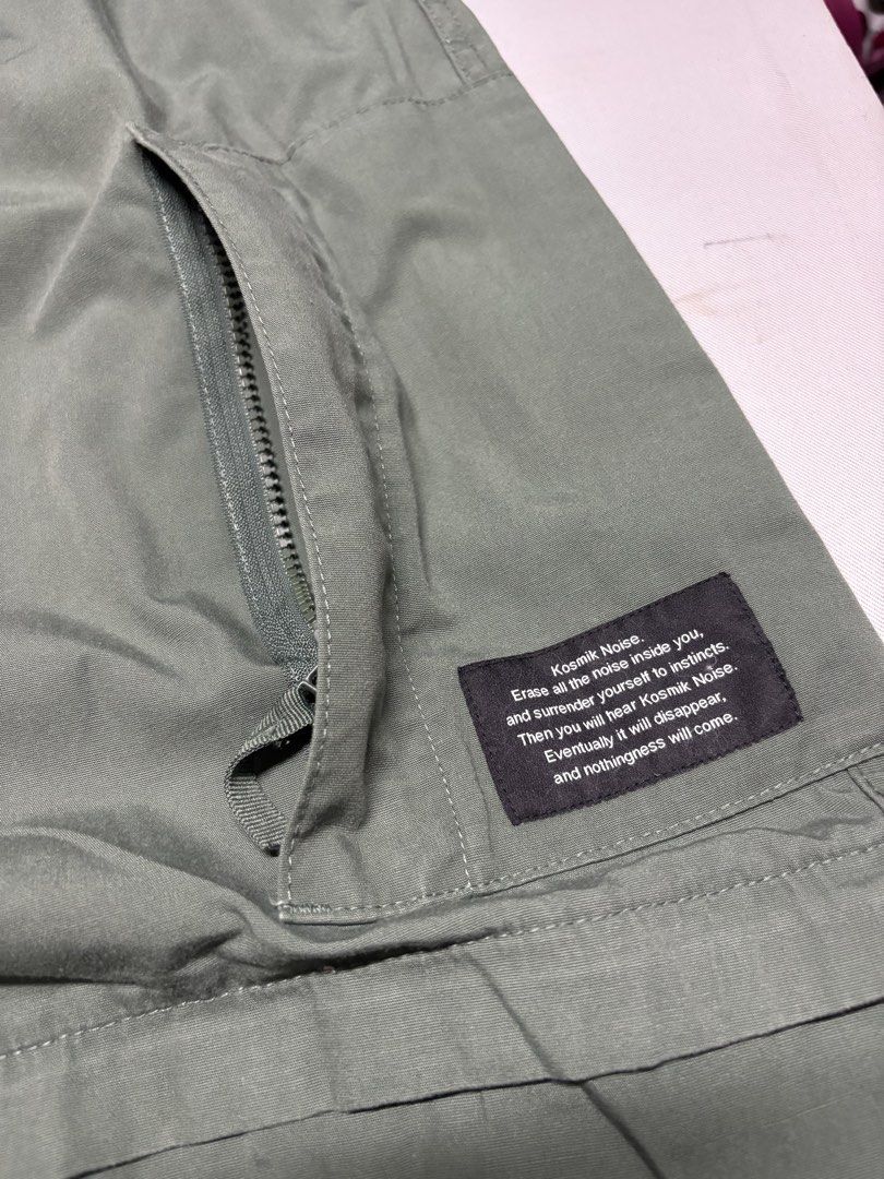 GU UNDERCOVER DETACHABLE HELICOPTER CREW PANTS (Category: Jeans) located in Baguio. Submitted by viibodegaaa (Listing ID 1457003219, Image 3). Description: Item: GU UNDERCOVER DETACHABLE HELICOPTER CREW PANTS Size: L Waist: 16’ Rise: 15.5’ Thigh: 15’ Inseam: 27’ Length: 40’ Leg opening: 11’ adjustable Price: 1680 .