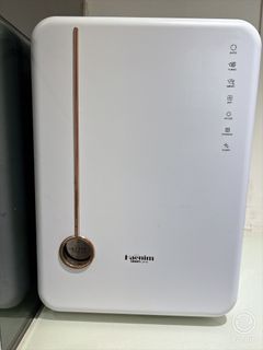 （分類：）位於 。 由 dingdonged 提交（商品編號 1457030366，圖片 1）。簡介： 。